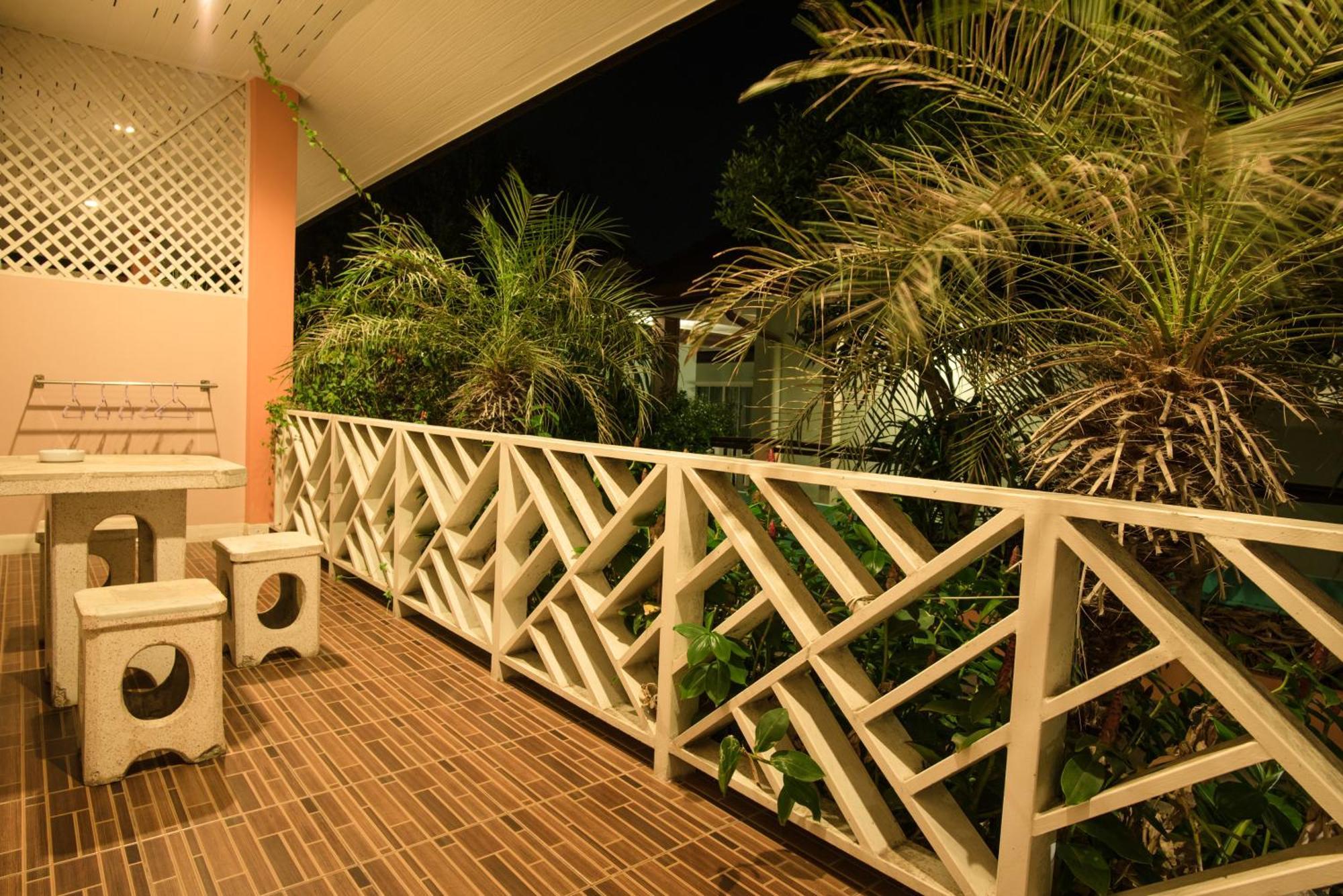 Lareena Resort Koh Larn Pattaya Exterior foto